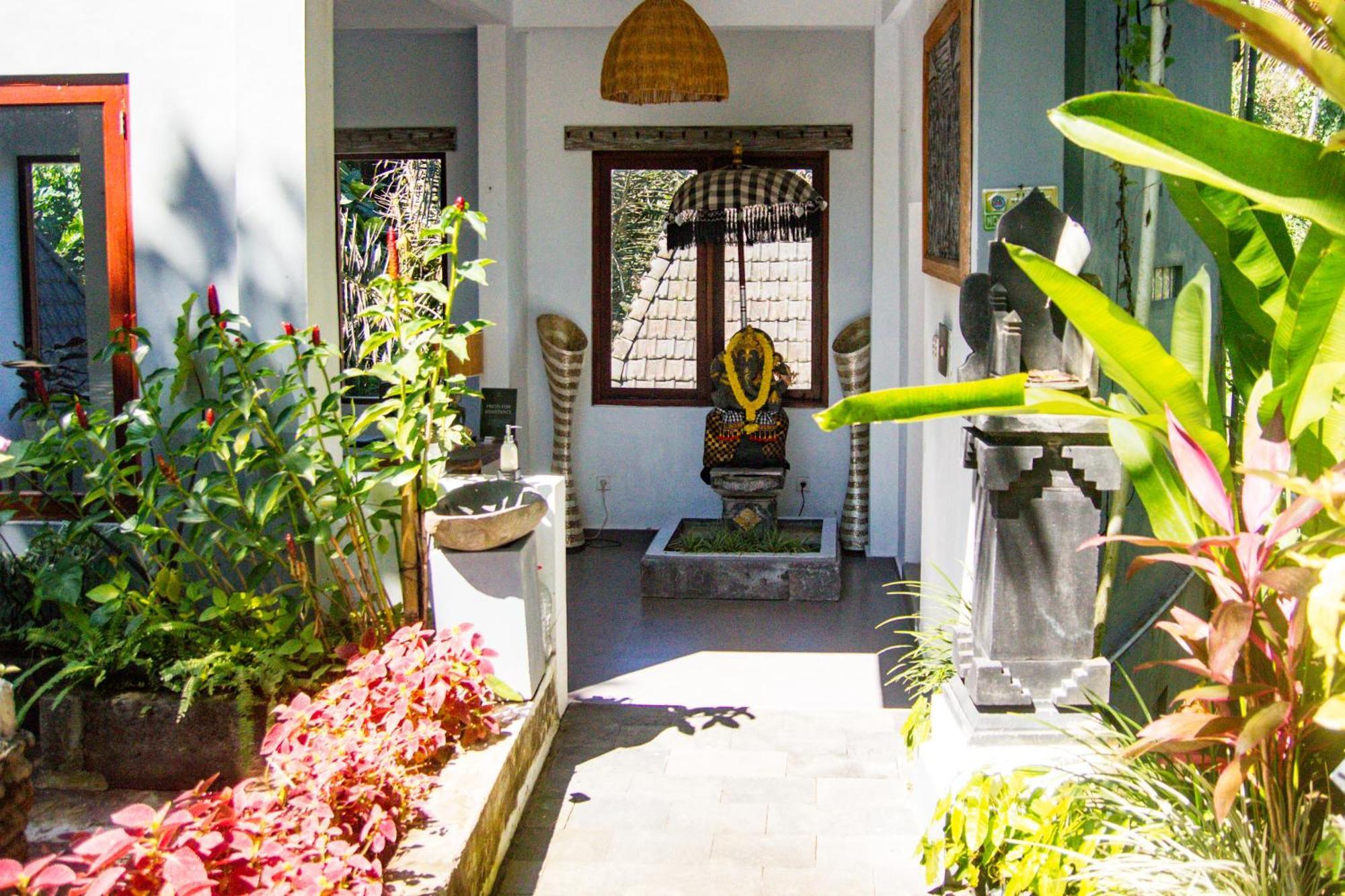 Parvati Retreat Villas Ubud Exterior foto